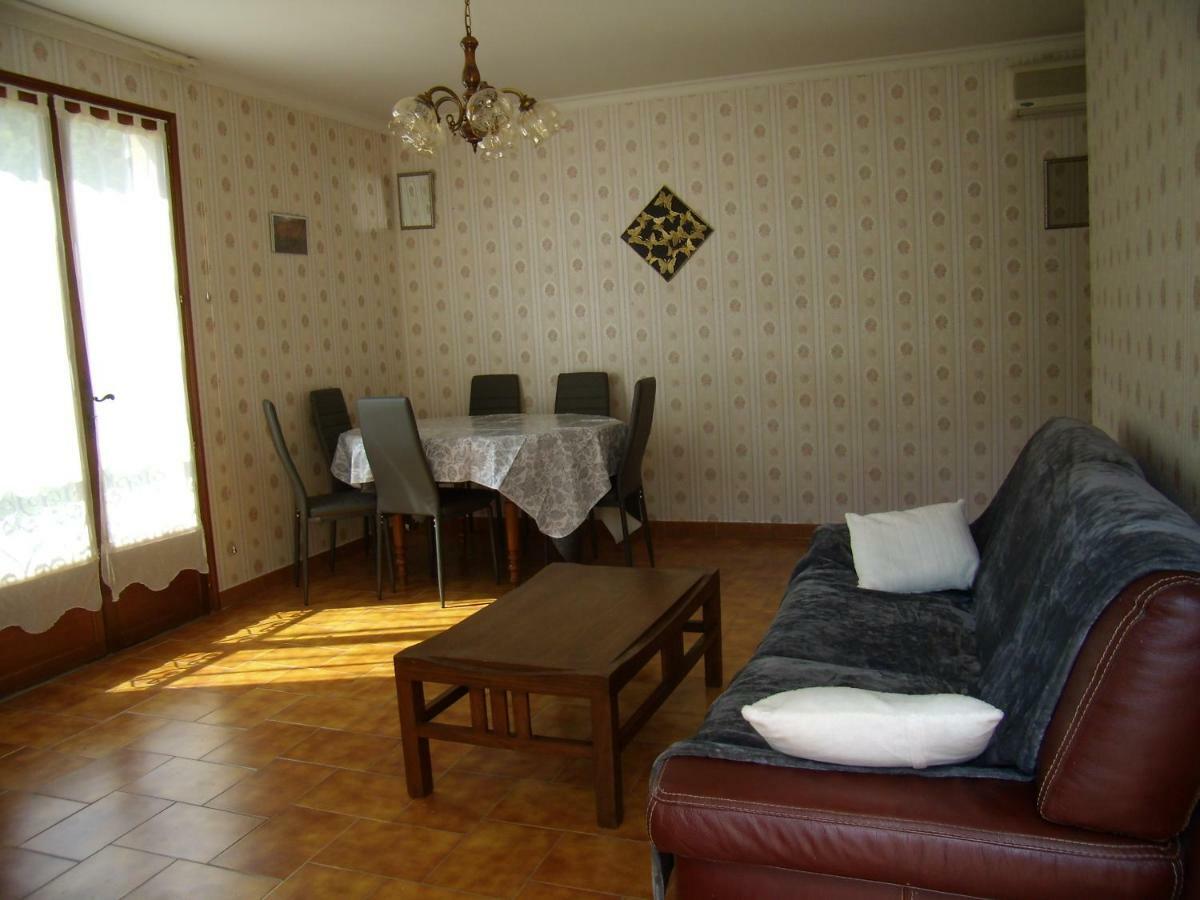 Comme Chez Vous Villa Bayons Luaran gambar